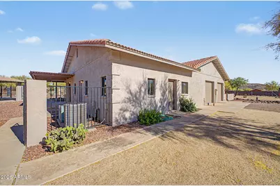 43211 N 16th Street, New River, AZ 85087 - Photo 14