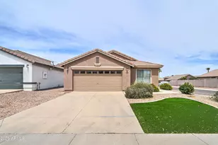 928 W Desert Hills Dr, San Tan Valley, AZ 85143 - Photo 2