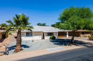 11627 N Sun Valley Dr, Sun City, AZ 85351 - Photo 1