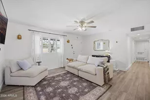 133 E Alameda Dr, Tempe, AZ 85282 - Photo 8