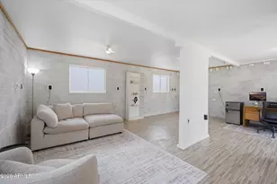133 E Alameda Dr, Tempe, AZ 85282 - Photo 28