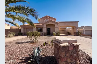 1519 E Desert Lane, Phoenix, AZ 85042 - Photo 1