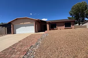 4877 Los Reyes Dr, Sierra Vista, AZ 85635 - Photo 1