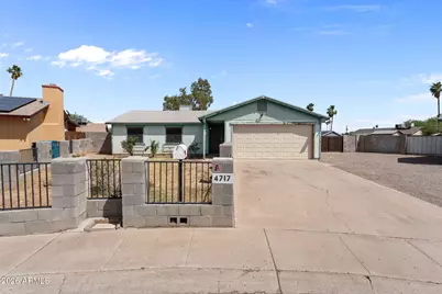 4717 N 79th Lane, Phoenix, AZ 85033 - Photo 1