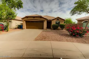 1608 W Chanute Pass, Phoenix, AZ 85041 - Photo 1