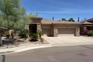 1928 W Spur Dr, Phoenix, AZ 85085 - Photo 1