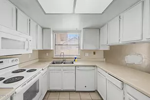 20822 N 6th Dr, Phoenix, AZ 85027 - Photo 4