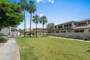 1024 E Frye Rd, Phoenix, AZ 85048 - Photo 24
