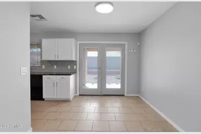 3814 S 62nd Lane, Phoenix, AZ 85043 - Photo 8