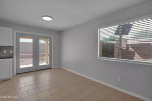 3814 S 62nd Ln, Phoenix, AZ 85043 - Photo 6