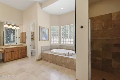 13499 E Cannon Drive, Scottsdale, AZ 85259 - Photo 32