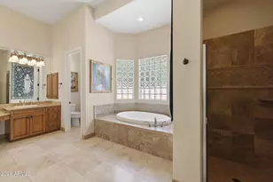 13499 E Cannon Dr, Scottsdale, AZ 85259 - Photo 32