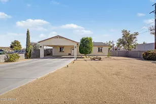 2901 E Paradise Ln, Phoenix, AZ 85032 - Photo 1