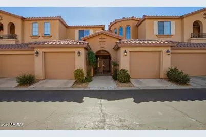 10655 N 9th Street #225, Phoenix, AZ 85020 - Photo 1