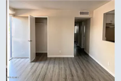 6725 W Palmaire Avenue, Glendale, AZ 85303 - Photo 8