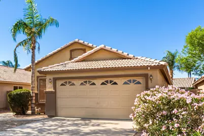139 W Oxford Lane, Gilbert, AZ 85233 - Photo 1