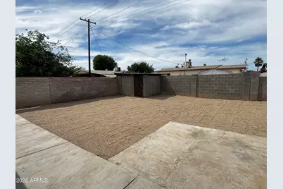 7732 W Mitchell Drive, Phoenix, AZ 85033 - Photo 18