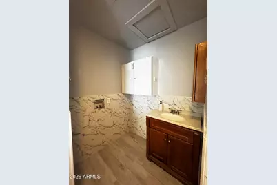 7732 W Mitchell Drive, Phoenix, AZ 85033 - Photo 16