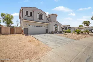 1617 W St Kateri Dr, Phoenix, AZ 85041 - Photo 6