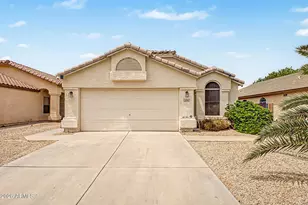 1094 S Sierra St, Gilbert, AZ 85296 - Photo 1