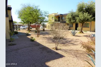 815 W Ray Road, Chandler, AZ 85225 - Photo 2