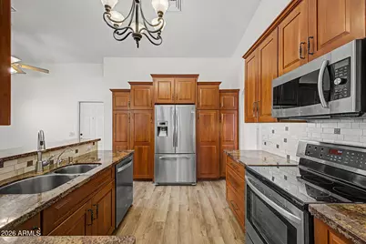 4014 E Morrow Drive, Phoenix, AZ 85050 - Photo 1
