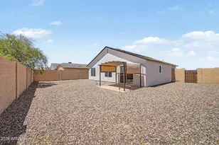 8719 W Magnum Dr, Arizona City, AZ 85123 - Photo 30