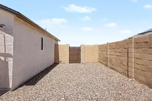 8719 W Magnum Dr, Arizona City, AZ 85123 - Photo 34