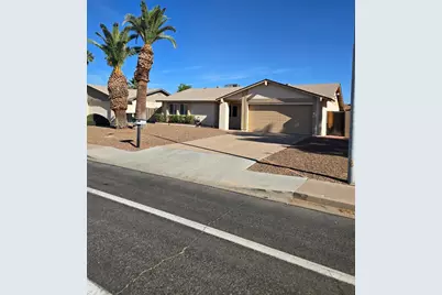1615 W Summit Place, Chandler, AZ 85224 - Photo 1