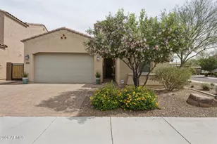 3221 E Los Gatos Dr, Phoenix, AZ 85050 - Photo 1