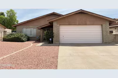 4525 W Gardenia Avenue, Glendale, AZ 85301 - Photo 1
