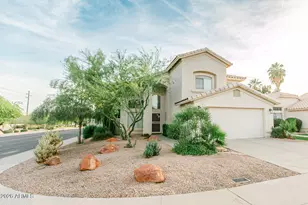 319 W Bolero Dr, Tempe, AZ 85284 - Photo 1