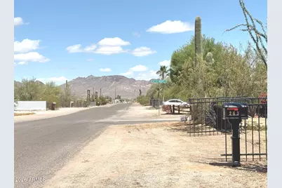 263 N Gold Drive N, Apache Junction, AZ 85120 - Photo 1