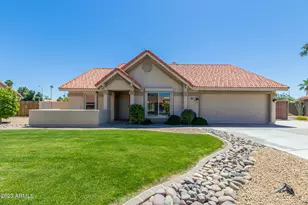 661 S Oak Circle, Chandler, AZ 85226 - Photo 1