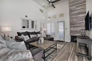 11333 N 92nd St, Scottsdale, AZ 85260 - Photo 1