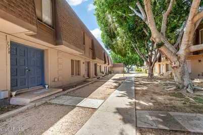 1730 E Ellis Drive, Tempe, AZ 85282 - Photo 1