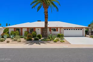 14225 N McPhee Dr, Sun City, AZ 85351 - Photo 1