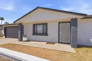 8952 W Royal Palm Rd, Peoria, AZ 85345 - Photo 4