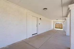 8952 W Royal Palm Rd, Peoria, AZ 85345 - Photo 26