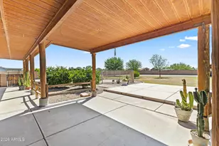 237 E Desert Holly Dr, San Tan Valley, AZ 85143 - Photo 34