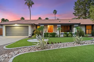 802 E Forest Hills Dr, Phoenix, AZ 85022 - Photo 1