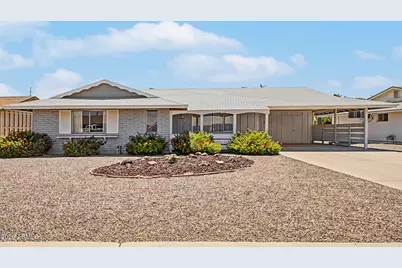 9911 W Sun City Boulevard, Sun City, AZ 85351 - Photo 1