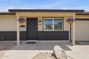 963 W Hillview St, Mesa, AZ 85201 - Photo 1