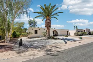 10733 W Brookside Dr, Sun City, AZ 85351 - Photo 1