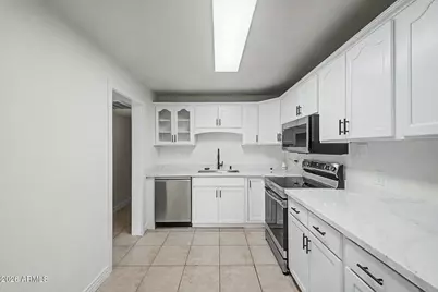4225 N 33rd Drive, Phoenix, AZ 85017 - Photo 1