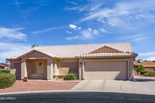 6335 S Cypress Point Dr, Chandler, AZ 85249 - Photo 1
