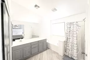 3218 S 74th Ln, Phoenix, AZ 85043 - Photo 14