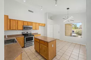 7043 W Phelps, Peoria, AZ 85382 - Photo 10