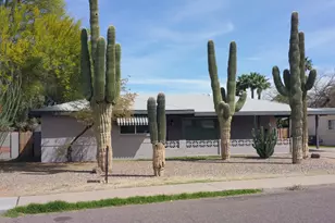 2445 N 38th, Phoenix, AZ 85008 - Photo 1