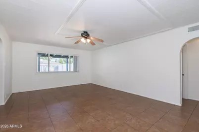 7218 N 36th Lane, Phoenix, AZ 85051 - Photo 1